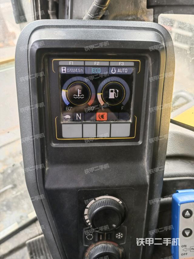 显示屏 （驾驶室部分）