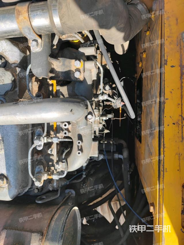 氣門室蓋螺絲特寫（上車部件）