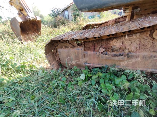 右側(cè)行走馬達(dá)蓋板(行走機(jī)構(gòu)) 右側(cè)行走馬達(dá)蓋板(行走機(jī)構(gòu))