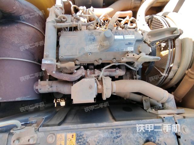 氣門室蓋螺絲特寫(上車部件) 氣門室蓋螺絲特寫(上車部件)
