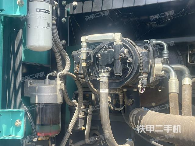 液壓泵室（大件艙室）