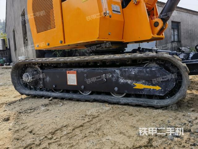 左側(cè)履帶整體?（行走機構(gòu)）