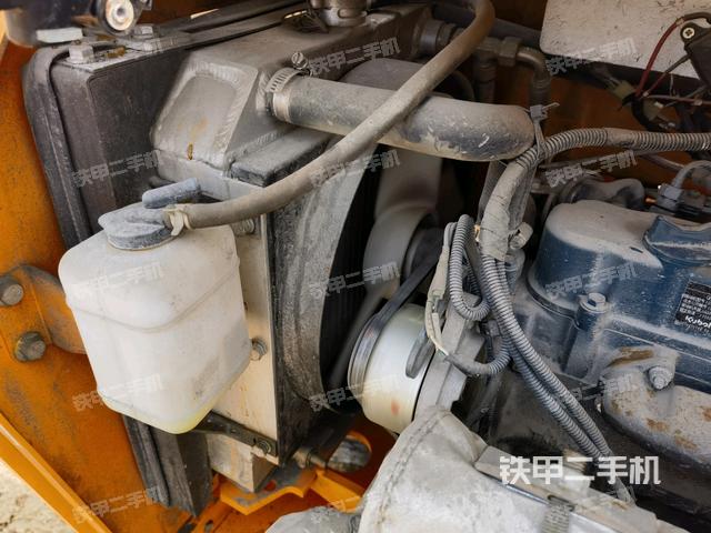 水箱+風(fēng)扇特寫（上車部件）