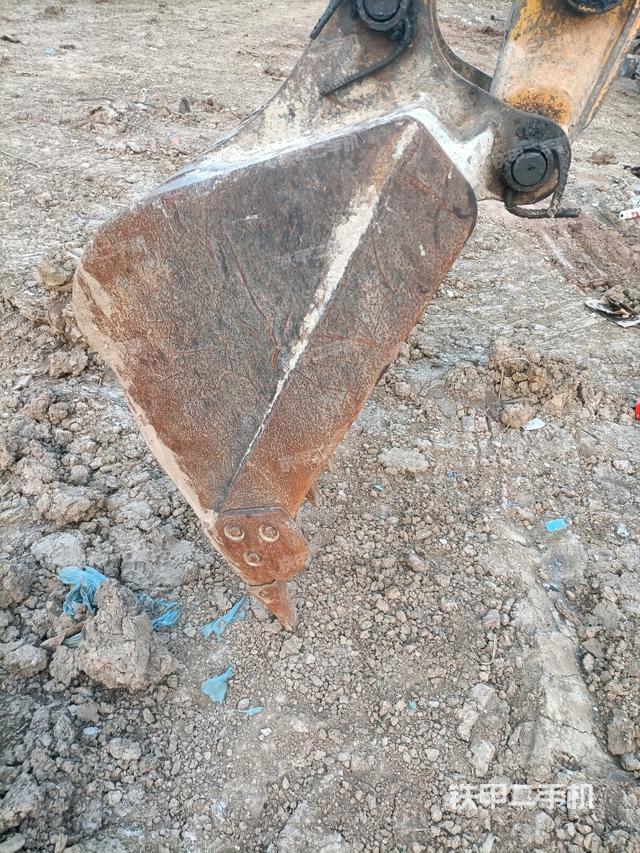 鏟斗45度（工作和回轉(zhuǎn)裝置）