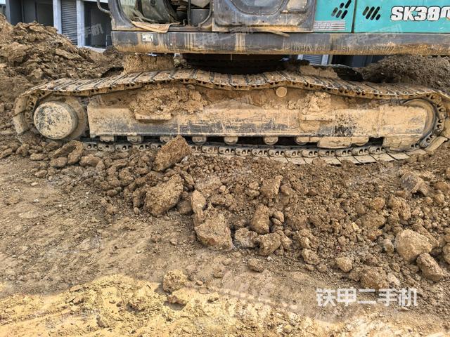 右側(cè)履帶整體（行走機(jī)構(gòu)）