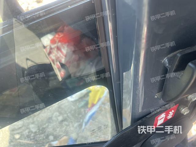 座椅后部（駕駛室部分）