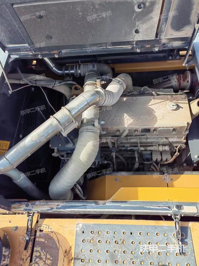 发动机整体俯视（整机外观）