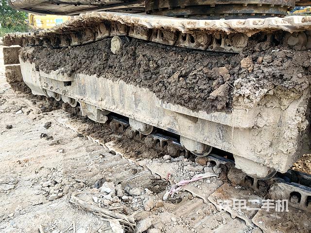 單側履帶整體（整機外觀）