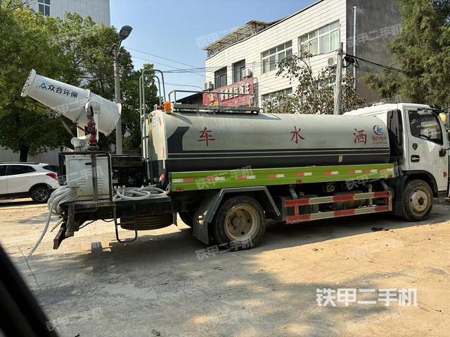 整機(jī)右側(cè)（設(shè)備外觀(guān)及核心部件）