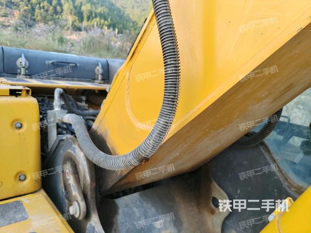 大臂根部?斜視（工作和回轉(zhuǎn)裝置）