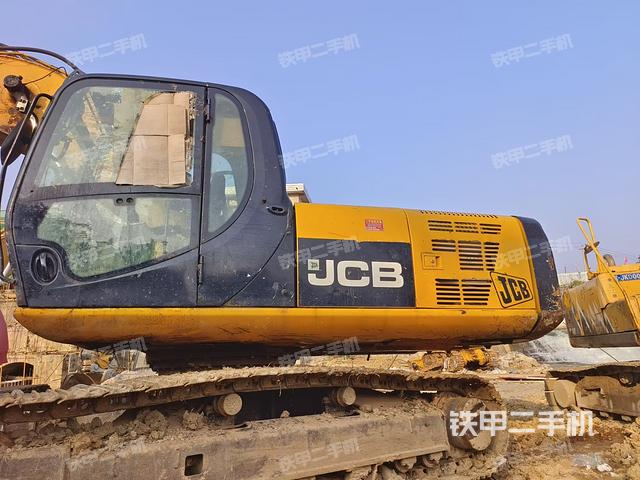 整機右后45°（整機外觀）