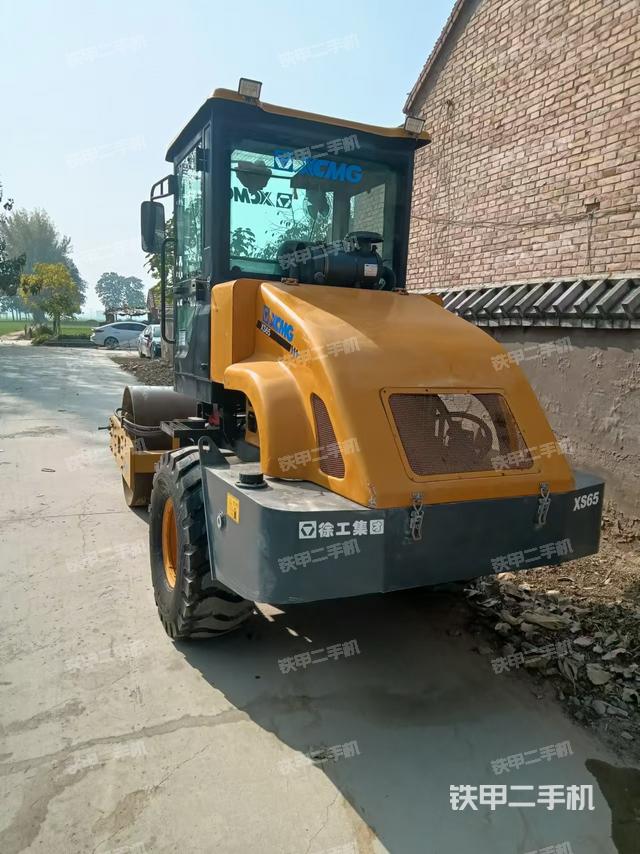 整機(jī)左側(cè)（設(shè)備外觀及核心部件）