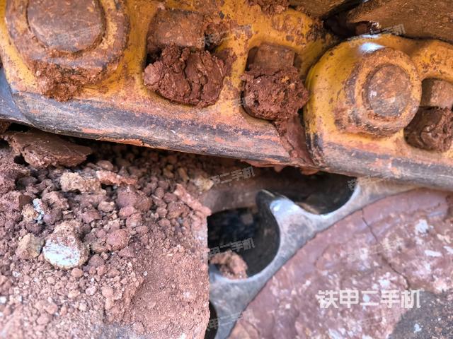 右側(cè)行走馬達(dá)蓋板（行走機(jī)構(gòu)）