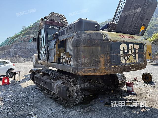 单侧履带整体（整机外观）