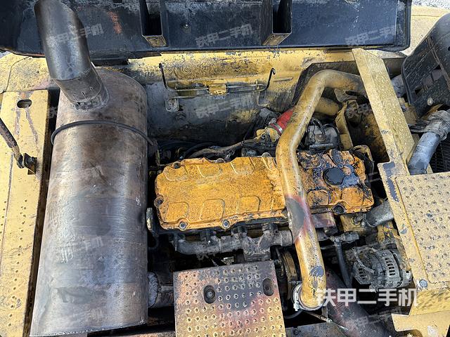 发动机整体俯视（整机外观）