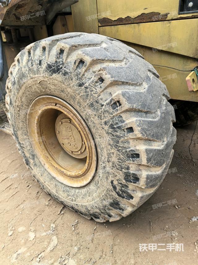 左后輪（行走機(jī)構(gòu)）