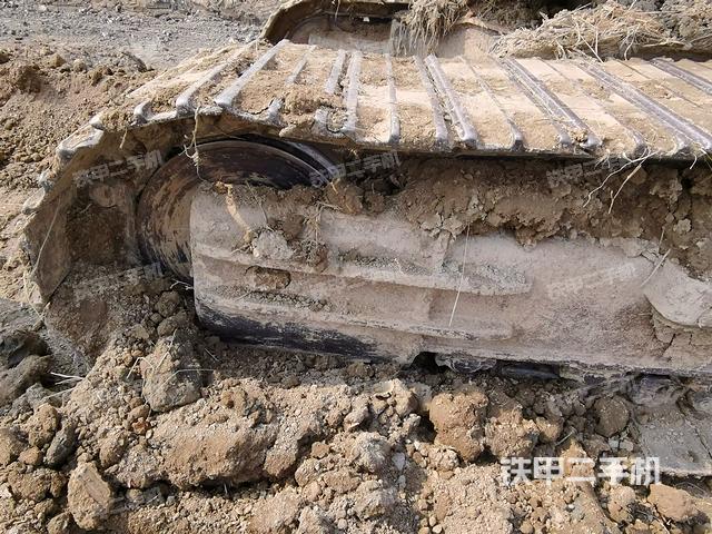 右導(dǎo)向輪（行走機(jī)構(gòu)）