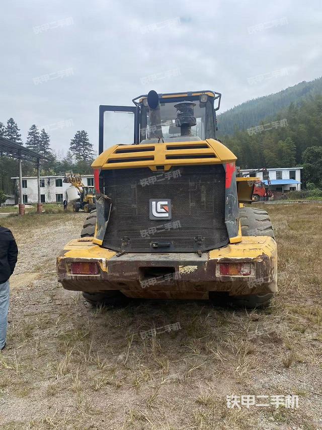 正后方（整機(jī)外觀）