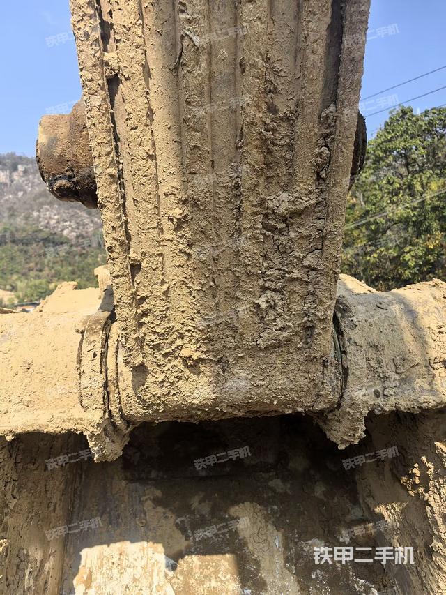 小臂整體左后（工作和回轉(zhuǎn)裝置）