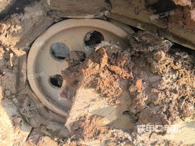 左驅(qū)動(dòng)輪（行走機(jī)構(gòu)）