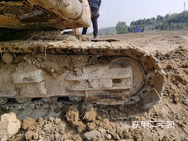 左導(dǎo)向輪（行走機(jī)構(gòu)）