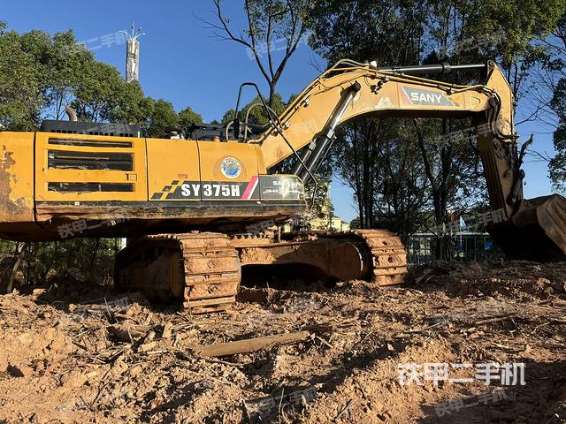 整機右后45°（整機外觀）