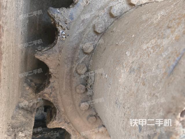 左導向輪(行走機構(gòu)) 左導向輪(行走機構(gòu))