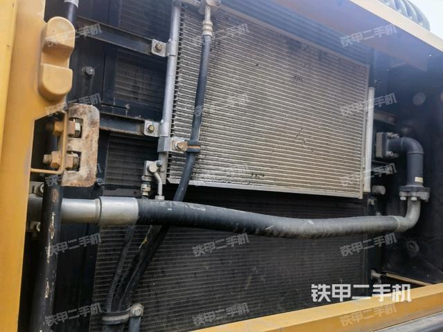 散熱器正面（大件艙室）