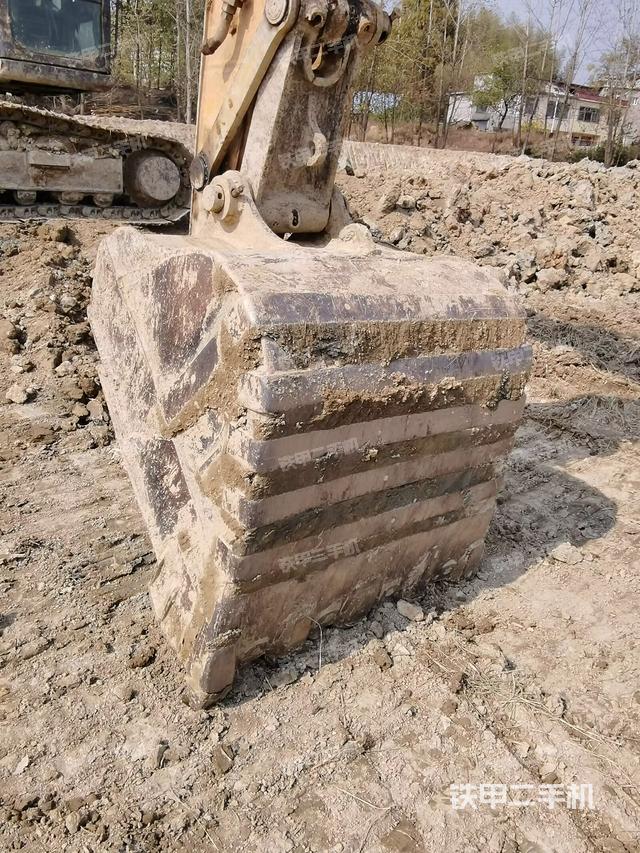 鏟斗45度（工作和回轉(zhuǎn)裝置）