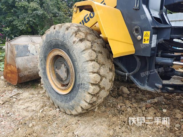 右后輪（行走機構(gòu)）