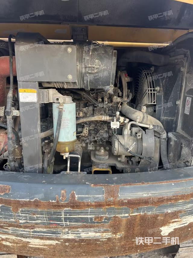 發(fā)動(dòng)機(jī)整體俯視（整機(jī)外觀）