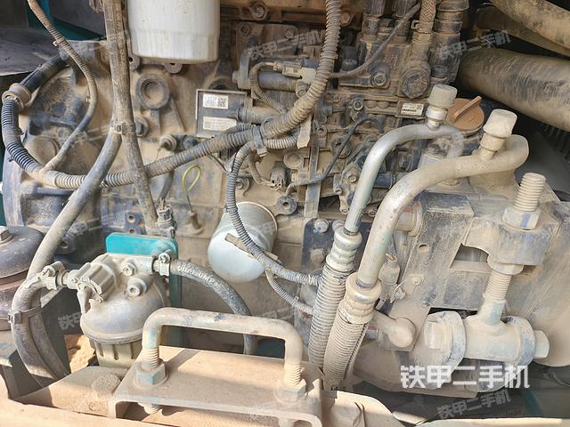 發(fā)動(dòng)機(jī)整體俯視（整機(jī)外觀）