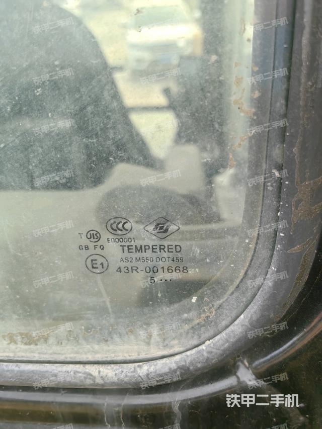 后窗玻璃角標(biāo)（駕駛室部分）