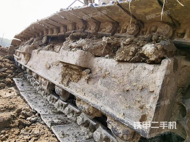 左側(cè)行走馬達(dá)蓋板（行走機(jī)構(gòu)）