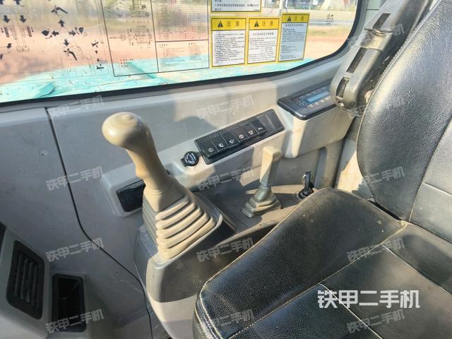 小時(shí)表（駕駛室部分）