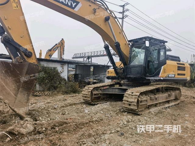 三一重工SY375H挖掘機(jī)