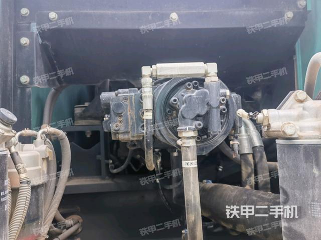 液壓泵室(大件艙室) 液壓泵室(大件艙室)