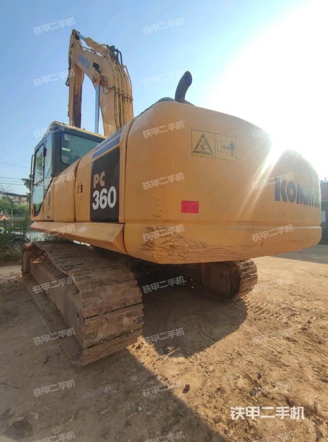 右后45（整機(jī)外觀）