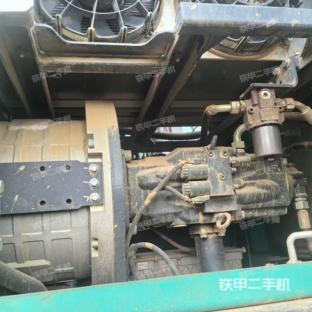 發(fā)動機(jī)整體俯視(整機(jī)外觀) 發(fā)動機(jī)整體俯視(整機(jī)外觀)