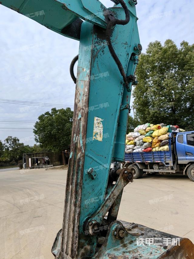 小臂整體左后（工作和回轉(zhuǎn)裝置）