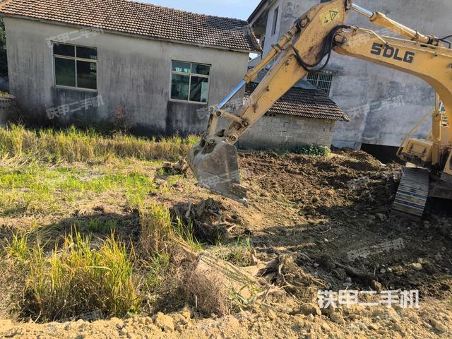 小臂整體左后（工作和回轉(zhuǎn)裝置）