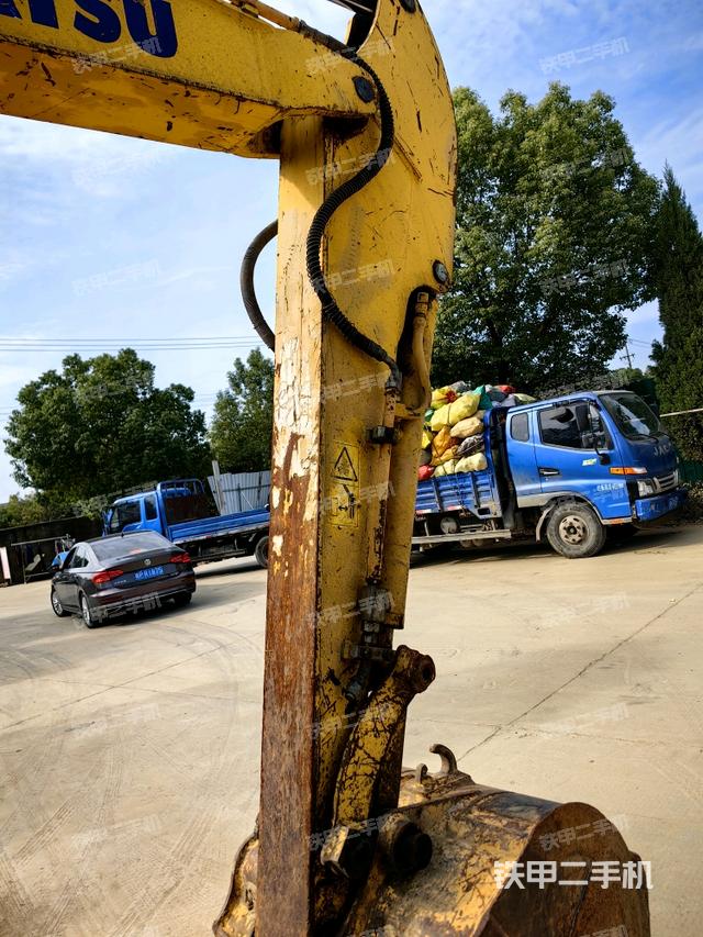 小臂整體左后（工作和回轉(zhuǎn)裝置）