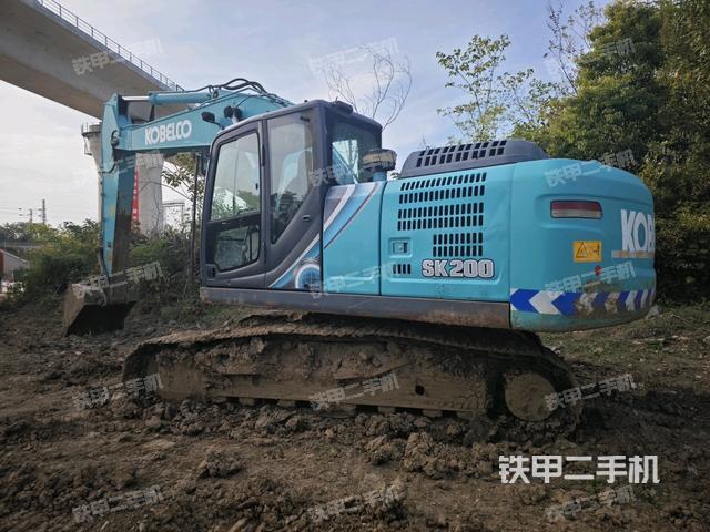 右后45（整機(jī)外觀）