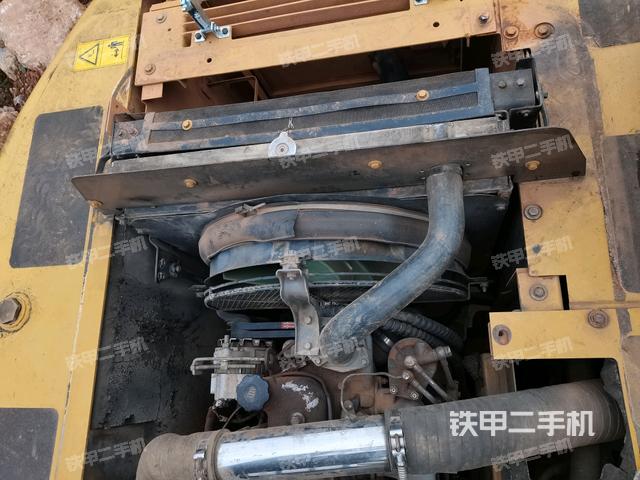 水箱+風(fēng)扇特寫(上車部件) 水箱+風(fēng)扇特寫(上車部件)