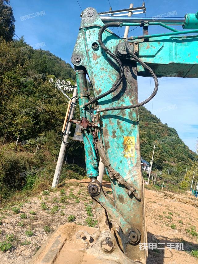 小臂整體右前（工作和回轉(zhuǎn)裝置）