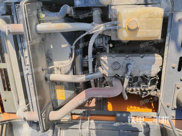 水箱+風(fēng)扇特寫(上車部件) 水箱+風(fēng)扇特寫(上車部件)