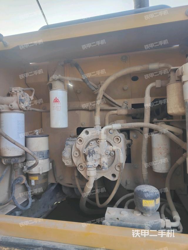 液壓泵室（大件艙室）