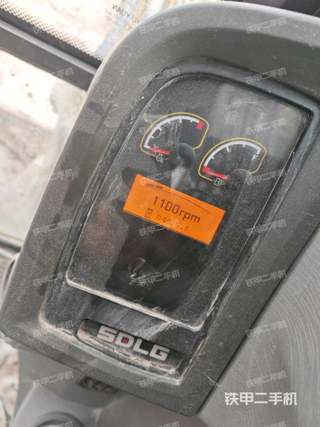 小時(shí)表（駕駛室部分）