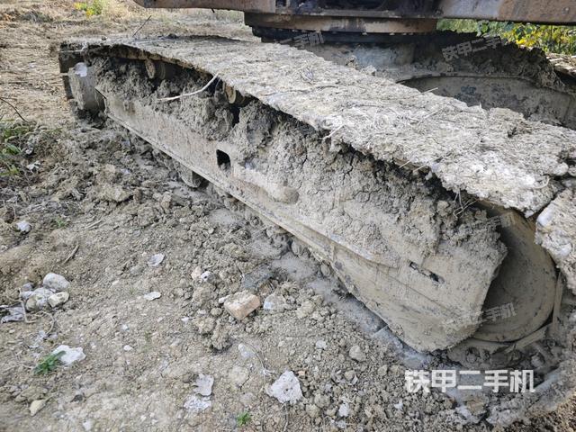 左側(cè)履帶整體?（行走機構(gòu)）