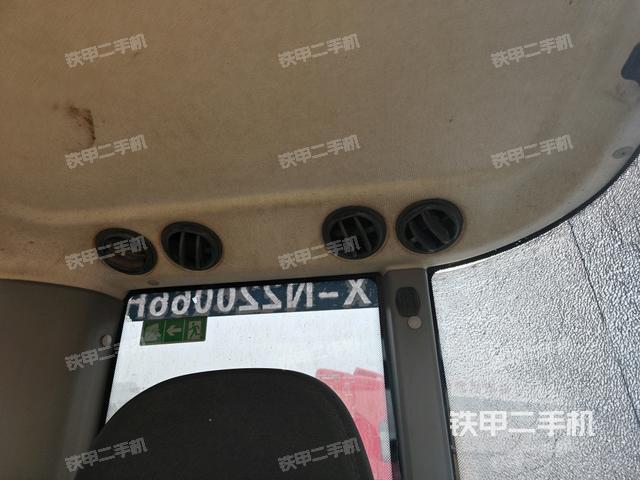 座椅后部（駕駛室部分）